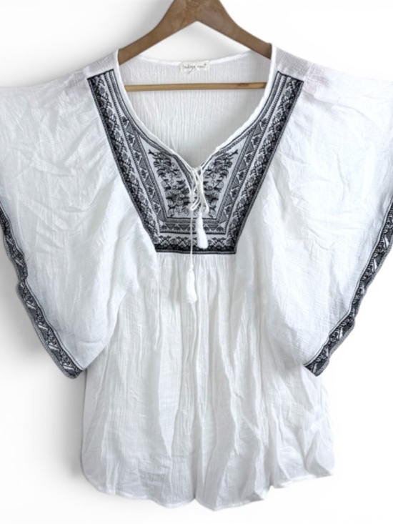 indigo soul Tops - indigo soul women's romantic festival hippie top size xl embroidered top resort